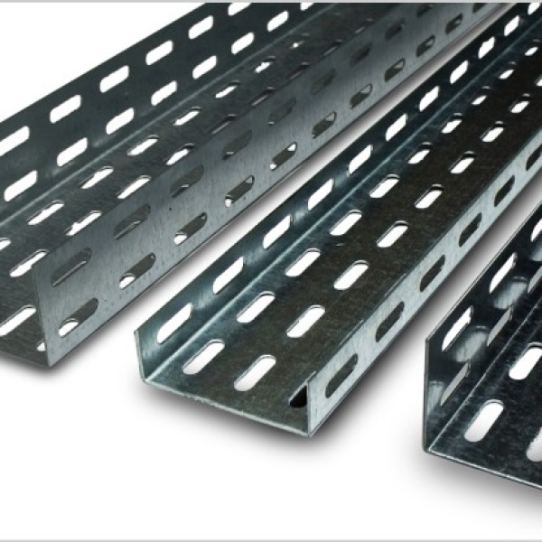 Chemin de câble galvanisé 305/60