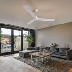 Ventilateur de Plafond à Trois Pâles