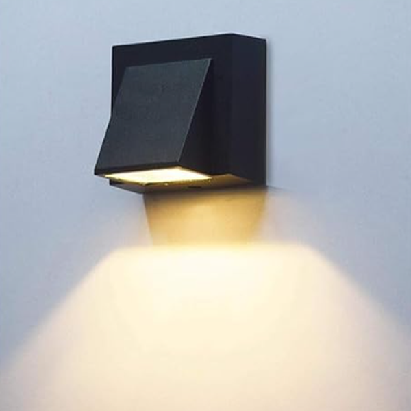 Applique Mural LED 5W IP65 Noir 3000k Taille 92 * 95 * 90 mm