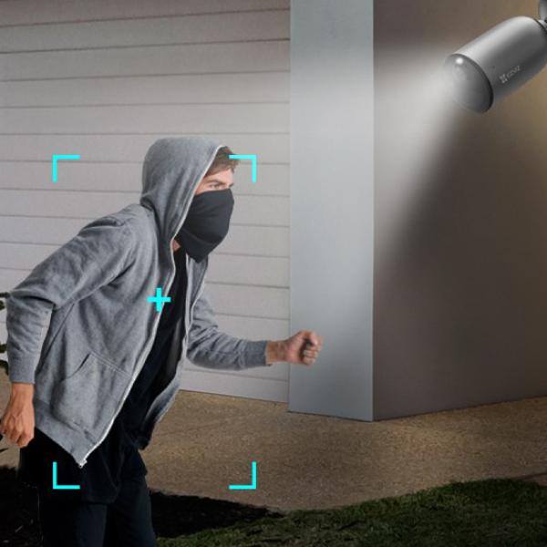 Caméra solaire Wifi EZVIZ CS-EB3 avec batterie rechargeable