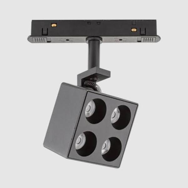Spot LED à 4 Yeux pour Rail Magnétique 8W – Éclairage Intérieur